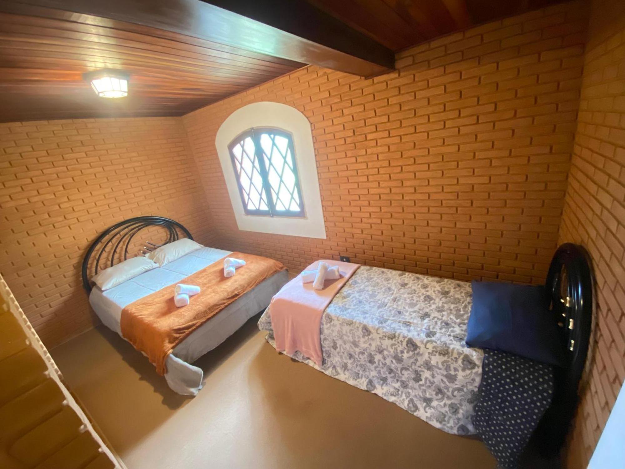 ホテル Refugio Mana Campos do Jordão エクステリア 写真